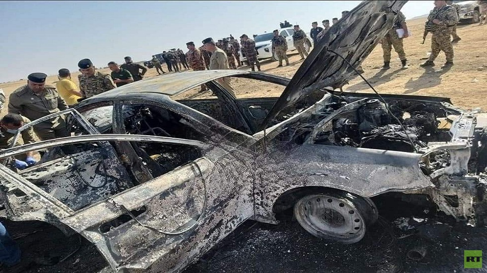 مراسلنا: طائرة مسيرة تستهدف عجلة مدنية في الموصل وتقتل من فيها (صور)