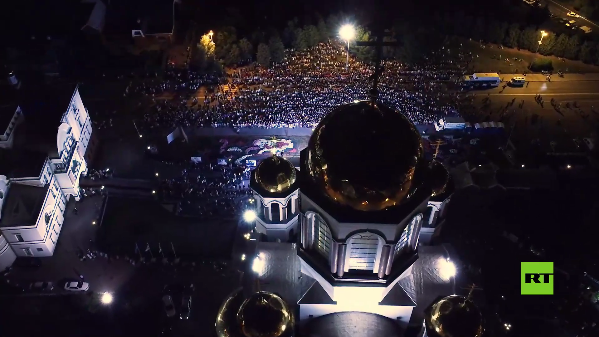 بالفيديو.. الآلاف يشاركون في مسيرة لإحياء ذكرى إعدام الأسرة الإمبراطورية الروسية
