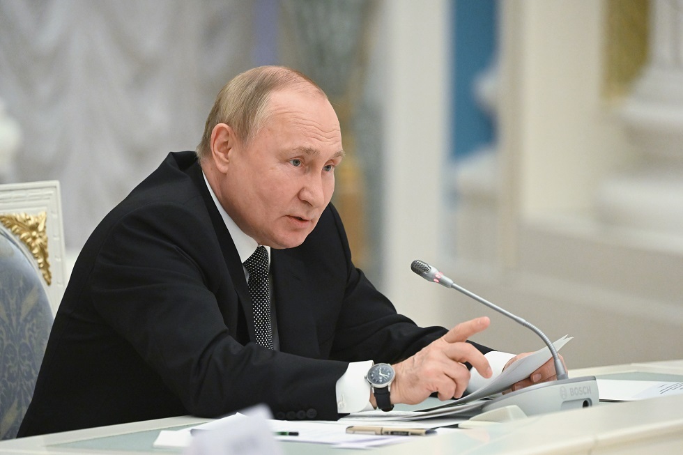 بوتين: مستوى الفقر في روسيا لا يتراجع بالسرعة الكافية