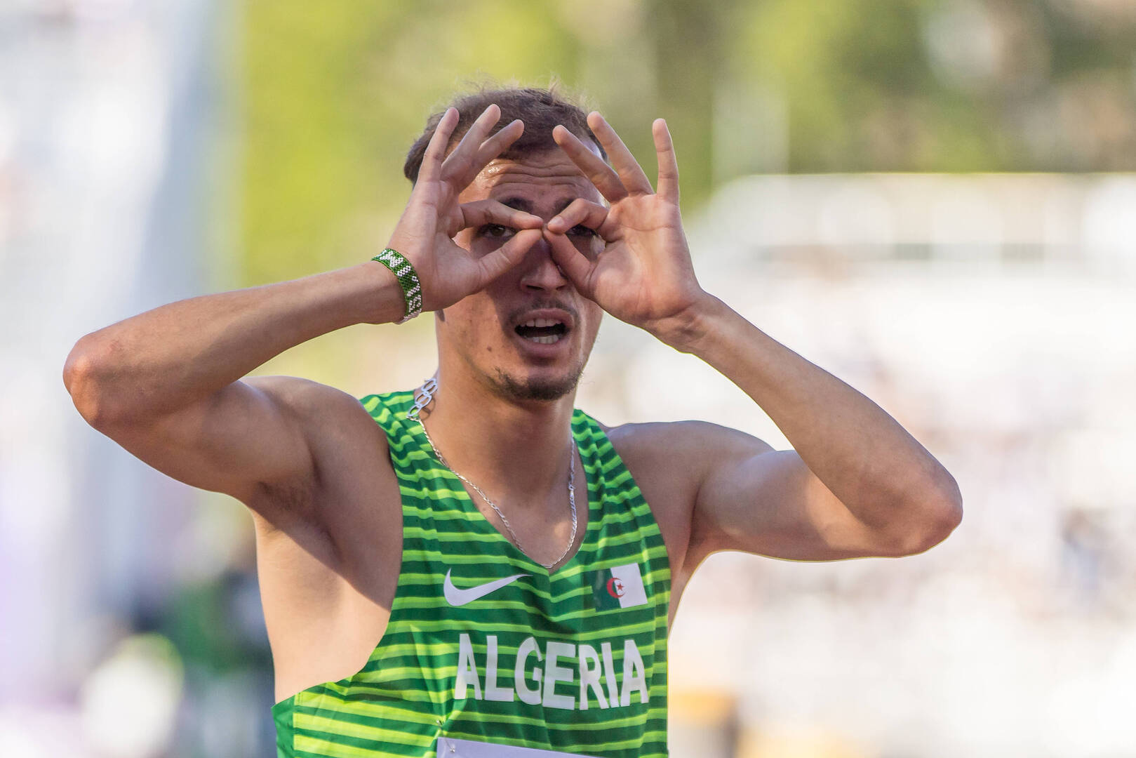 6 عدائين عرب إلى نصف نهائي سباق 800 م في بطولة العالم لألعاب القوى