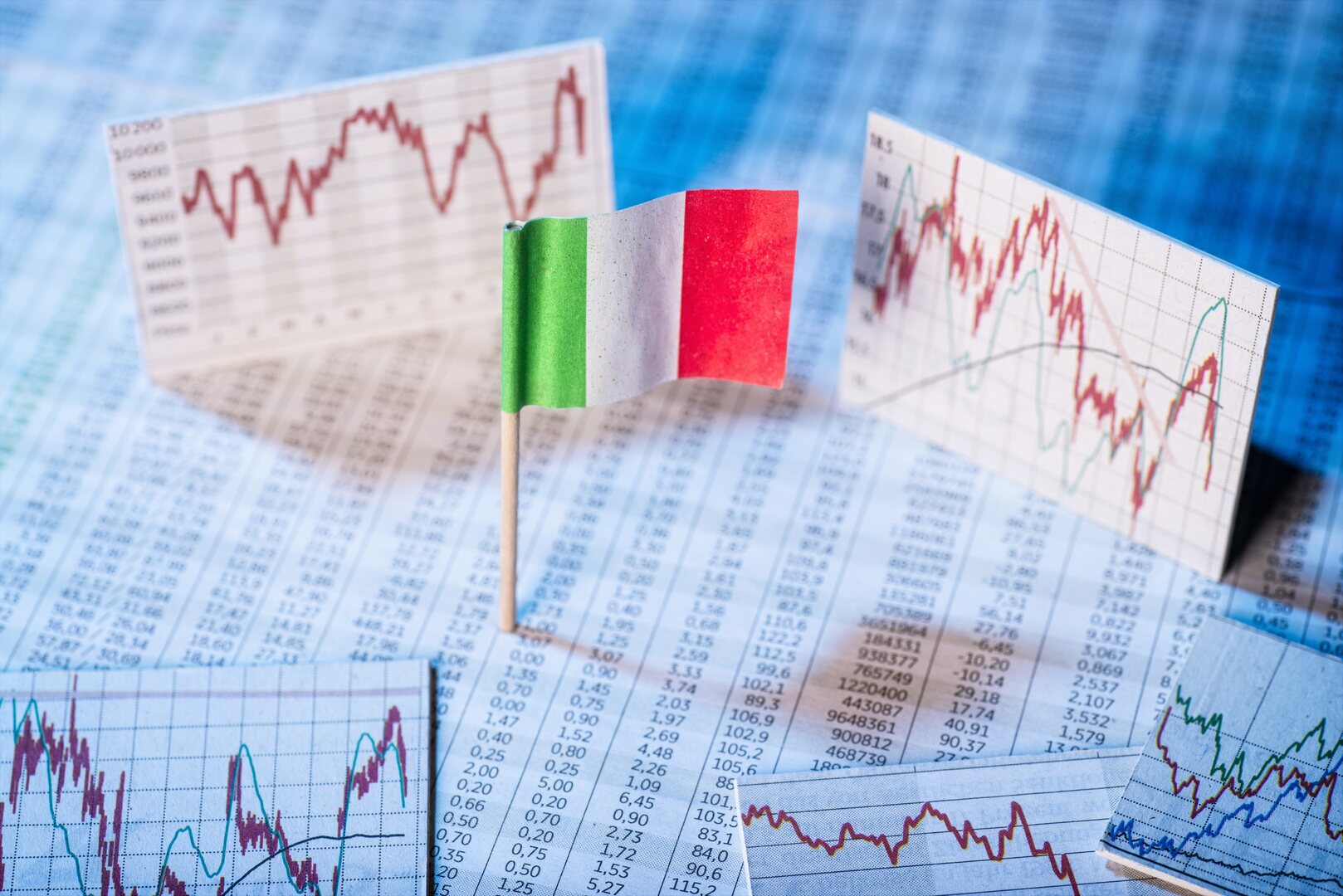 مؤشر البورصة الإيطالية يتراجع بنسبة 2.6% بعد إعلان دراغي استقالته