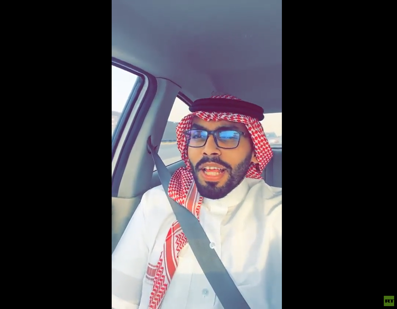 الخارجية الإسرائيلية تنشر فيديو لسعودي يغني بالعبرية وتعلق (فيديو)