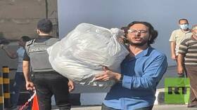 مصر.. إطلاق سراح سبعة معتقلين بينهم صحفي مشهور وباحث بموجب عفو السيسي