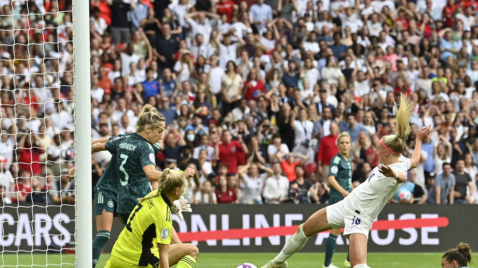 نهائي كأس أوروبا للسيدات يحطم الرقم القياسي لدى الرجال