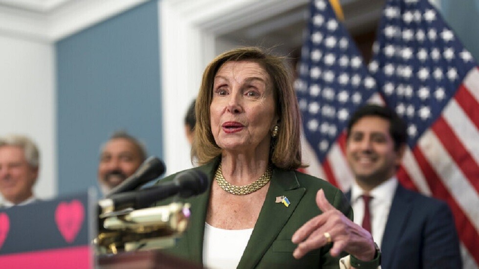 صحيفة صينية تكشف عن حيلة قد تبتكرها بيلوسي لزيارة تايوان