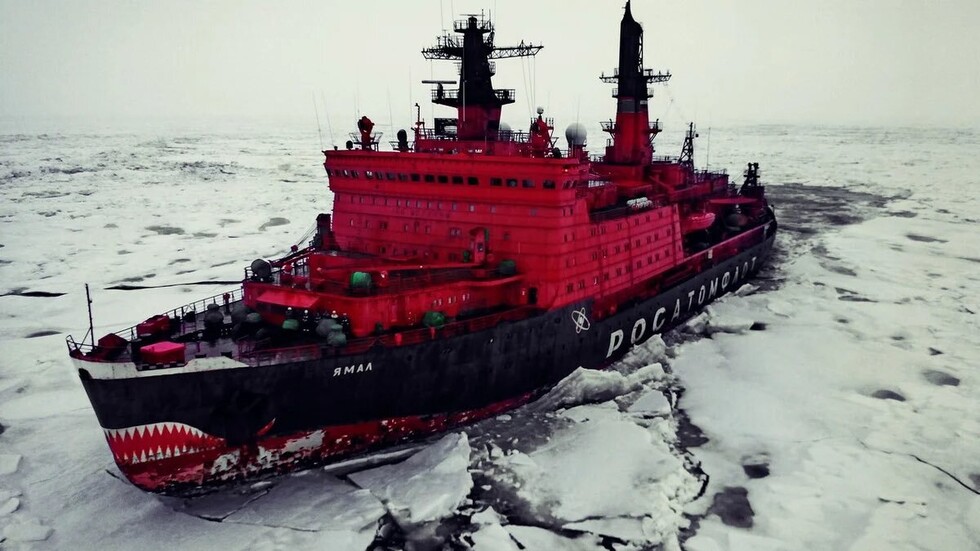 حركة الشحن تزداد عبر 