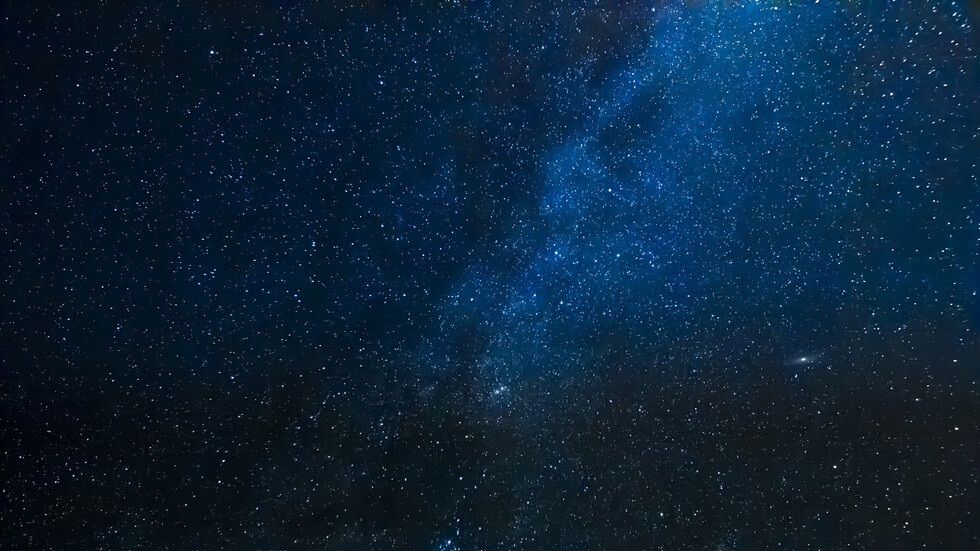 اكتشاف 5 نجوم راديوية عابرة دوارة جديدة