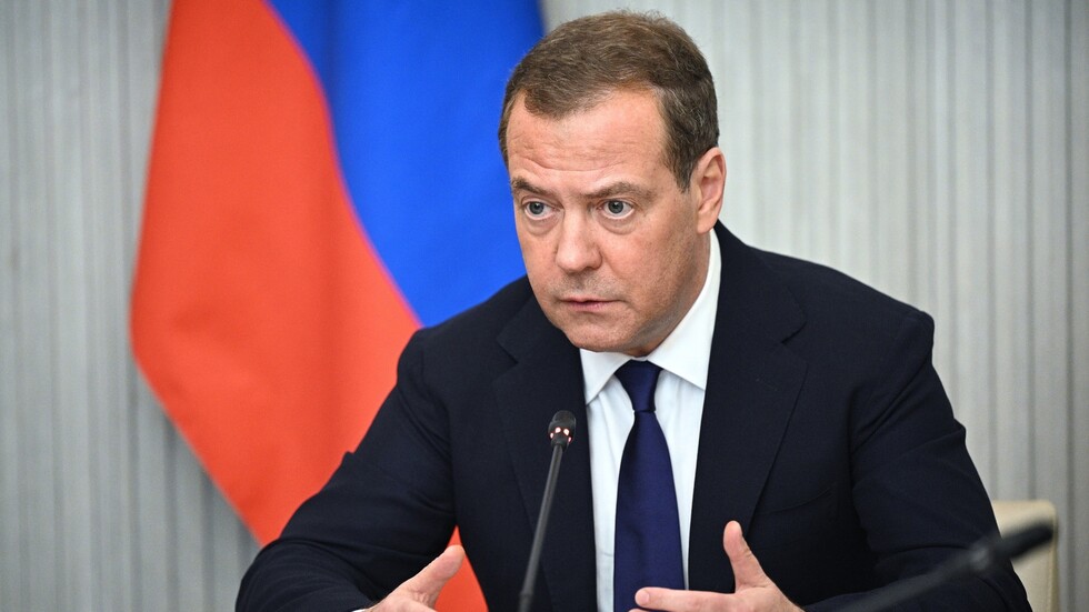 مدفيديف يشكك في الاقتراح الأمريكي حول نظام جديد للرقابة على الأسلحة