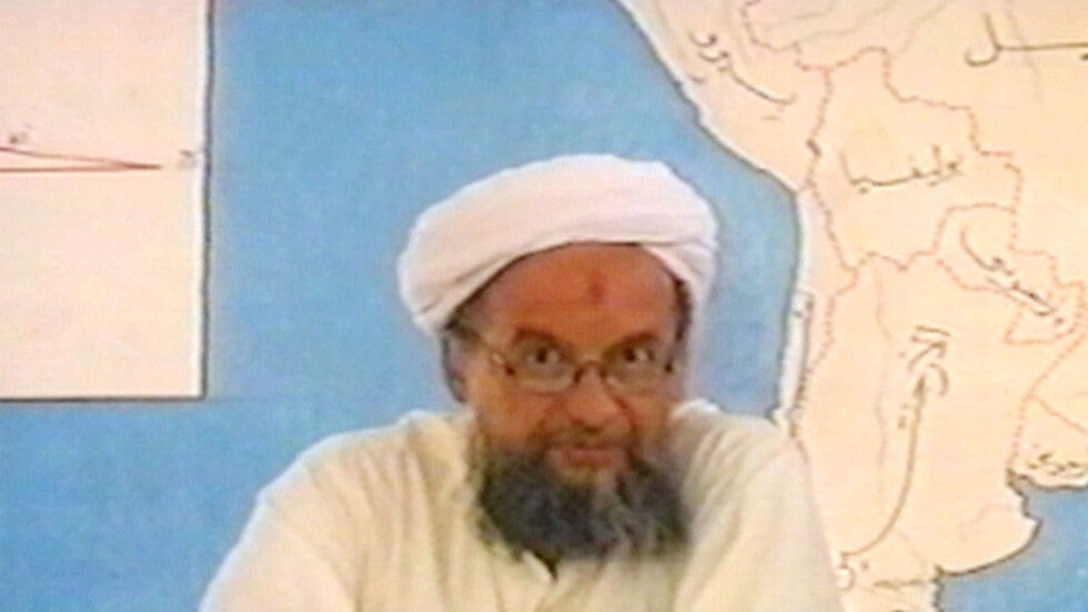 سيف العدل أم صهر الظواهري.. من الزعيم القادم لتنظيم 