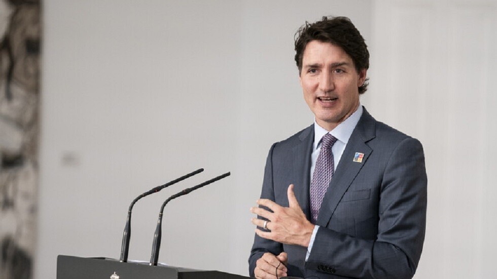 شولتس يدافع عن ترودو بعد انتقادات على إعادته التوربينات إلى 