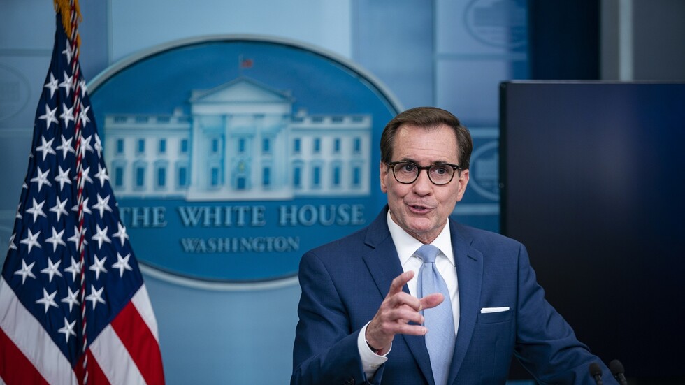 البيت الأبيض: لا معلومات عن خطط بايدن للاتصال مع بوتين