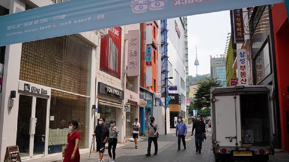 كوريا الجنوبية.. أكثر من 100 ألف حالة إصابة جديدة بكوفيد-19 لليوم السادس