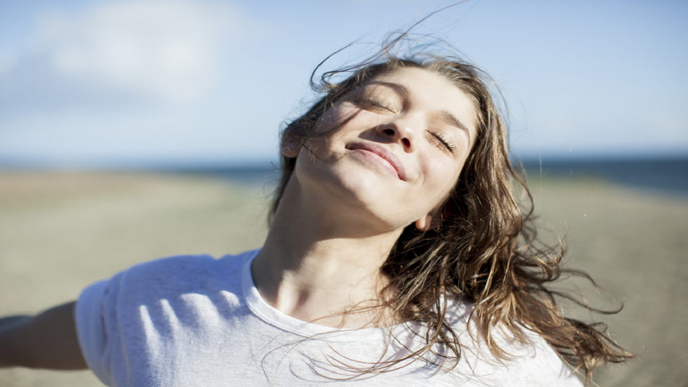 "لعمر مديد".. "فاكهة تاريخية لذيذة" يمكن أن تقلل من خطر الموت بنسبة 35٪!