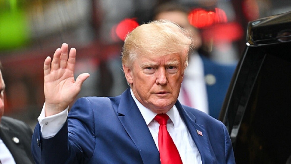 وزير العدل الأمريكي يعلن مصادقته شخصيا على مذكرة تفتيش منزل ترامب