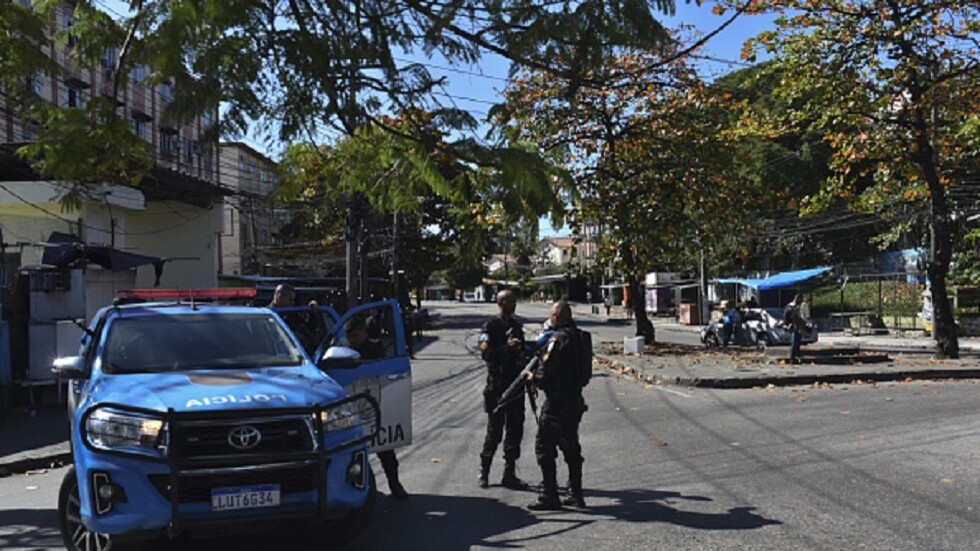 البرازيل.. الشرطة تعتقل امرأة سرقت لوحات ومجوهرات والدتها بقيمة 144 مليون دولار