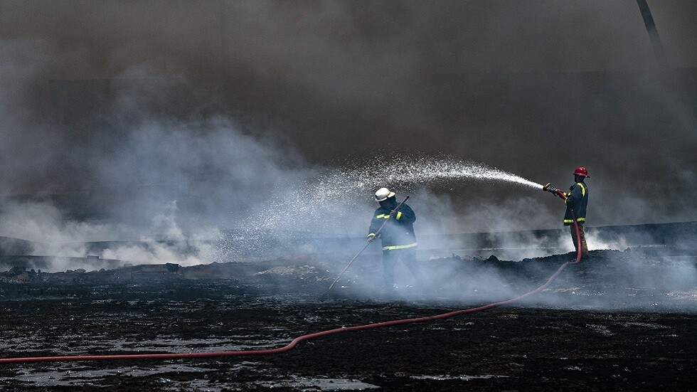 كوبا: العثور على رفات 4 أشخاص في موقع خزانات النفط المحترقة