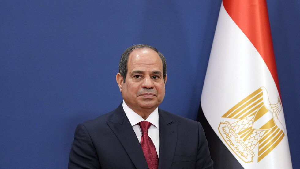السيسي يكلف القوات المسلحة المصرية بإعادة إعمار كنيسة