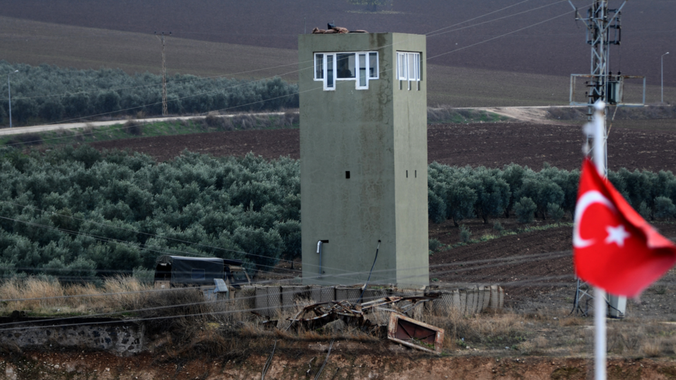 مقتل جندي تركي وإصابة 4 آخرين في هجوم على مخفر حدودي مع سوريا