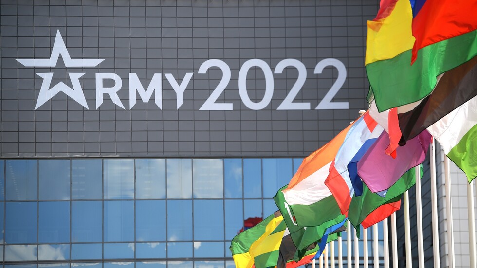 منتدى "الجيش 2022".. الدفاع الروسية توقع عقودا بأكثر من 8 مليارات دولار