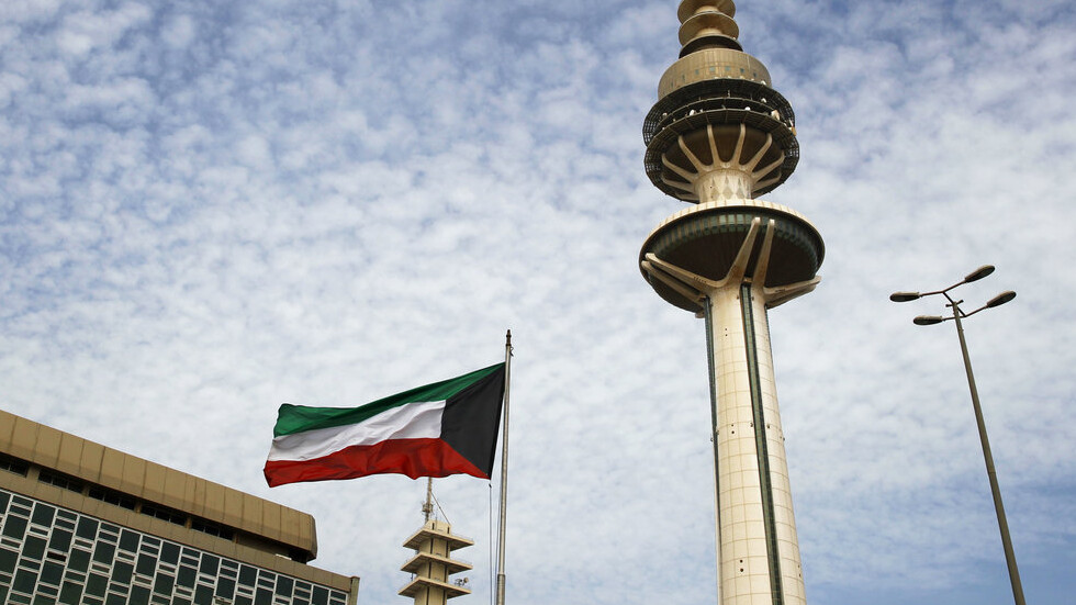 محكمة أمريكية تلزم سيدة مغربية بدفع 500 مليون دولار لسفير كويتي