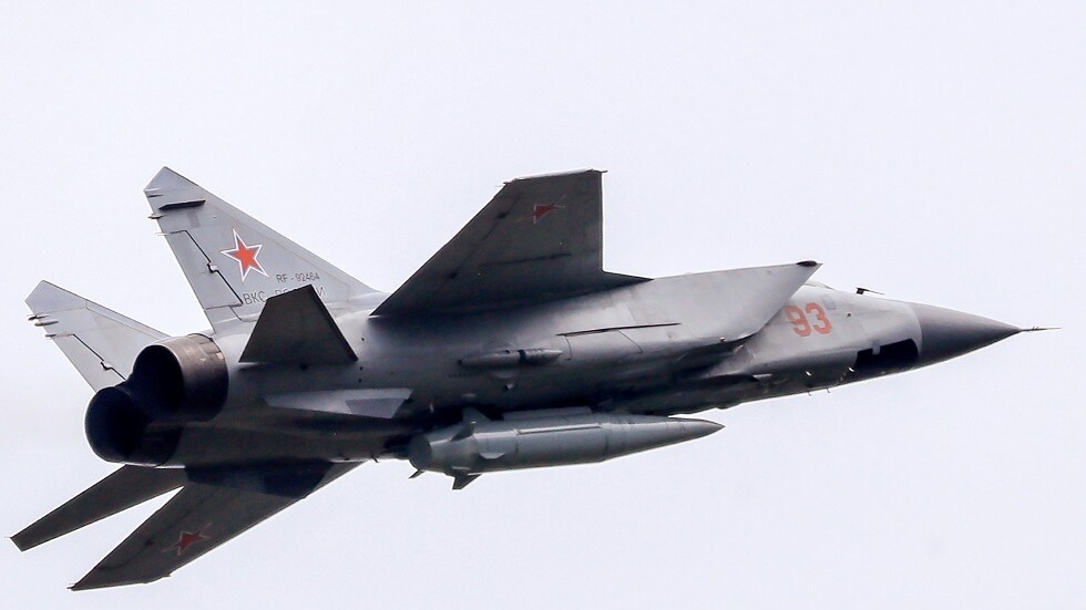 روسيا تدعو بريطانيا إلى عدم خلق بؤرة توتر في القطب الشمالي