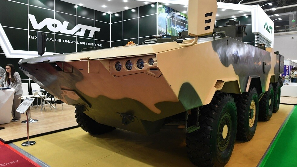 بيلاروس تستعرض واحدة من أحدث مدرعاتها في منتدى "الجيش-2022"