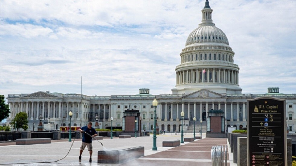 المؤرخ الأمريكي نعوم شومسكي يكشف عن الهدف الحقيقي لواشنطن في أوكرانيا