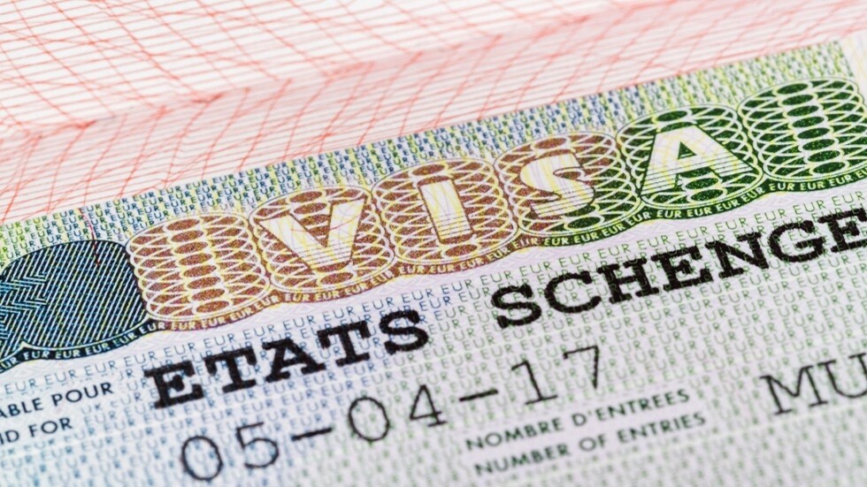 التشيك تعارض إصدار تأشيرات