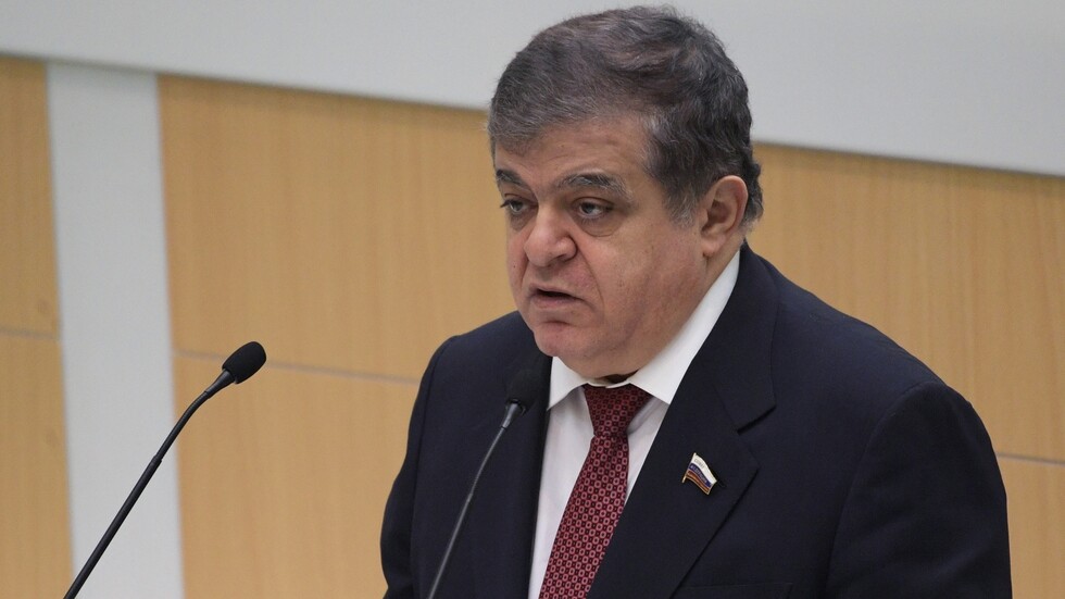 سيناتور روسي: عندما يستمع الناتو إلى حجج روسيا حول القضايا الأمنية ستنخفض حدة التوتر بالعلاقات