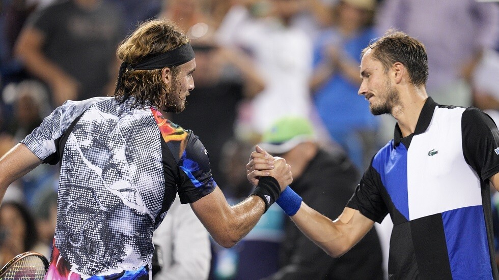 أمريكا.. الروسي مدفيديف يفشل في بلوغ نهائي بطولة سنسيناتي