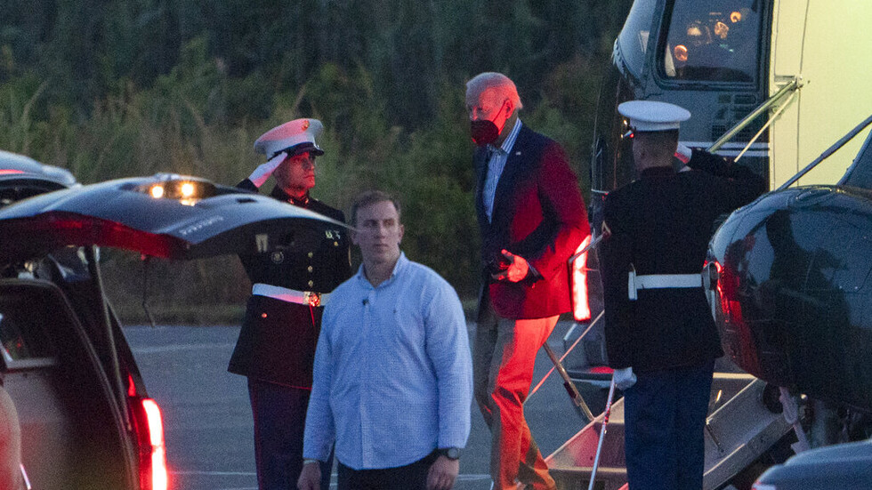 بايدن يختتم إجازته التي امتدت أكثر من إجازات أسلافه الثلاث