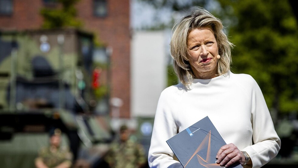 هولندا تشارك في تدريب العسكريين الأوكرانيين على أراضي بريطانيا