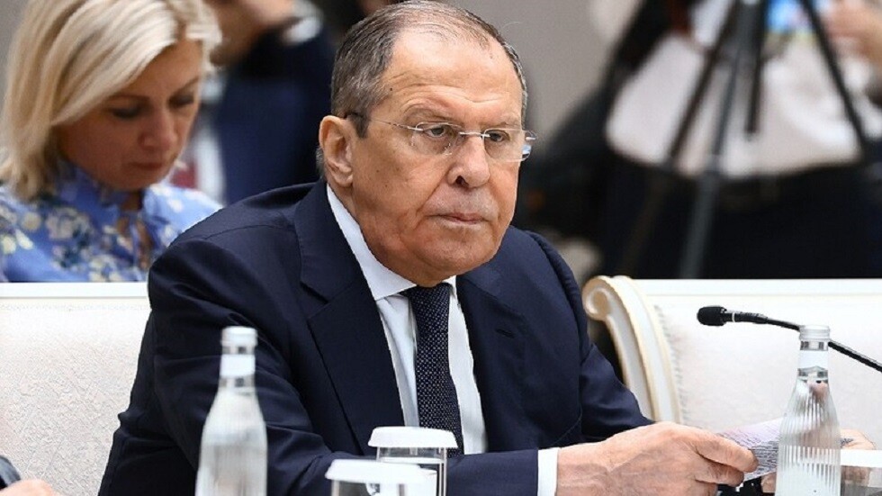 لافروف في لقاء مع المقداد بموسكو: التطورات العالمية تصبح أكثر تعقيدا نتيجة سياسة واشنطن