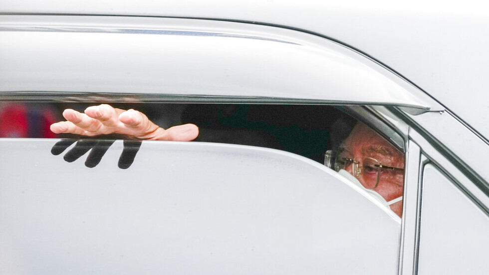 رئيس الوزراء الماليزي السابق يمثل أمام المحكمة مجددا