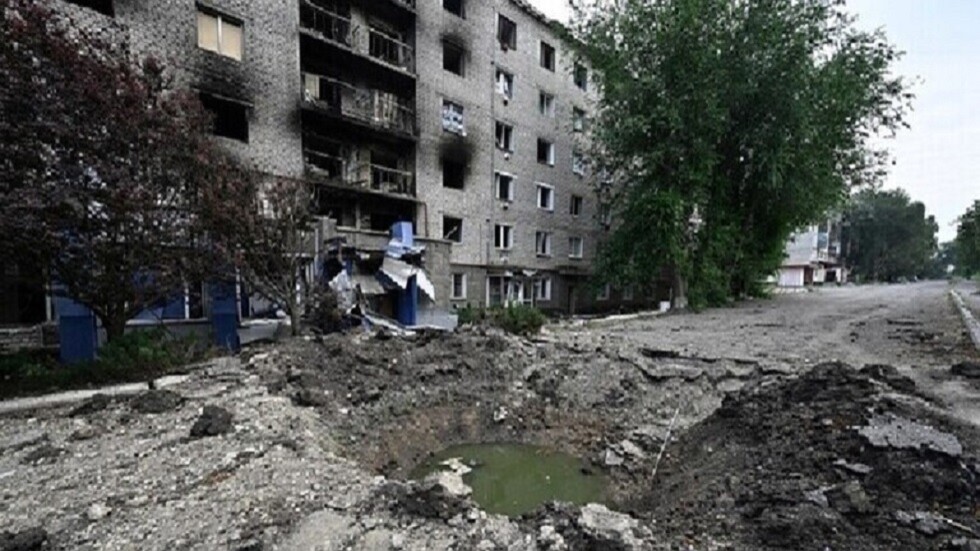 بعد القصف الأوكراني.. دونيتسك تعلق عمل مصنع "ستيرول" للكيمياويات  وتطمئن مواطنيها