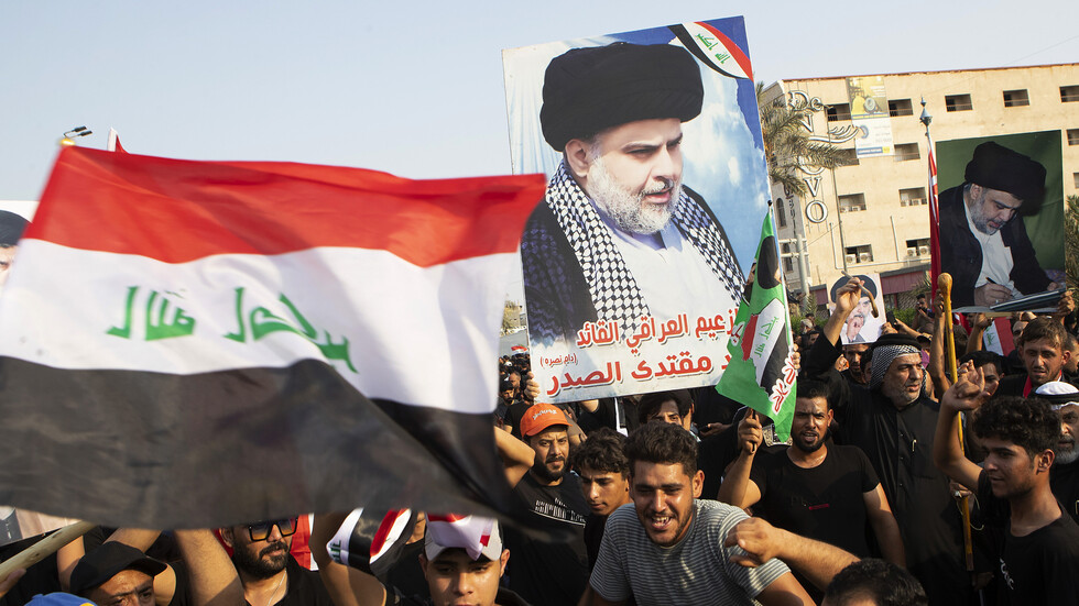 توجيهات جديدة من الصدر بعد إعلانه اعتزال العمل السياسي: يمنع التدخل في السياسة والحكومة والإعلام