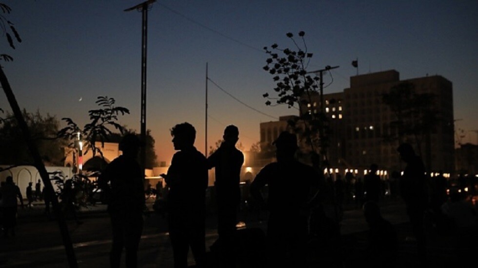 مراسل RT: إطلاق نار كثيف قرب مبنى البرلمان العراقي في العاصمة بغداد