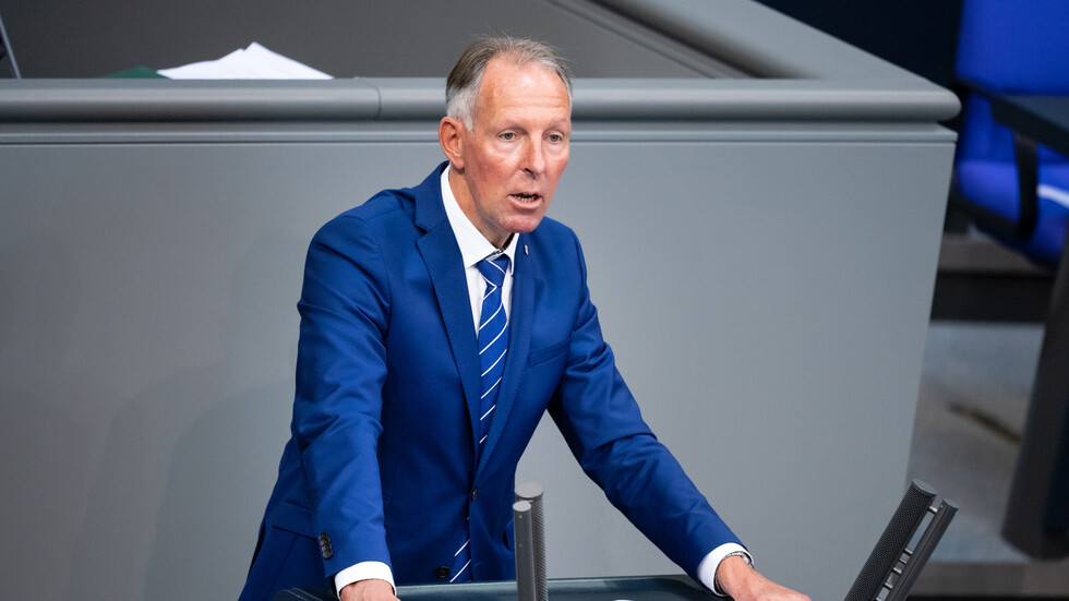 برلماني ألماني يدعو لطرد السفير الأوكراني من برلين