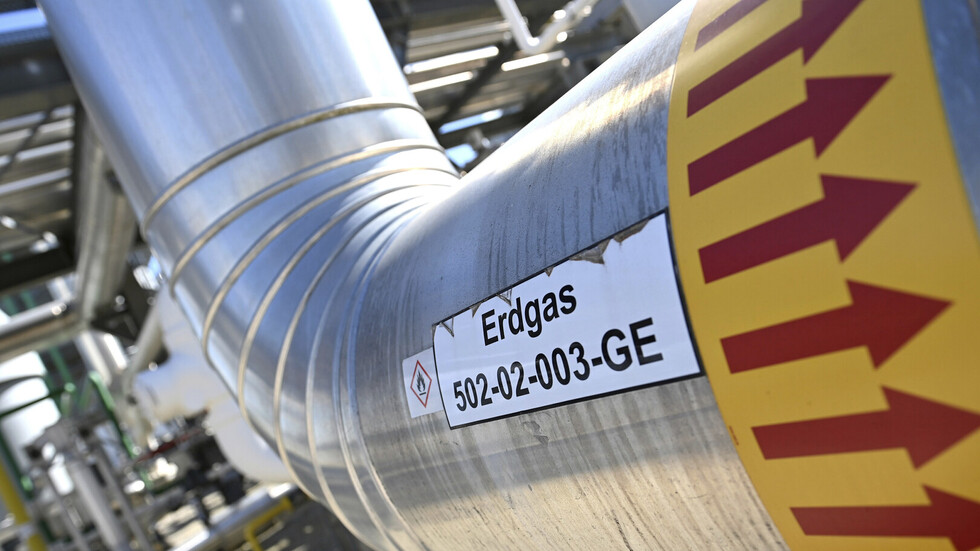 "غازبروم" توقع عقدا مع هنغاريا لتزويدها بكميات إضافية من الغاز الروسي