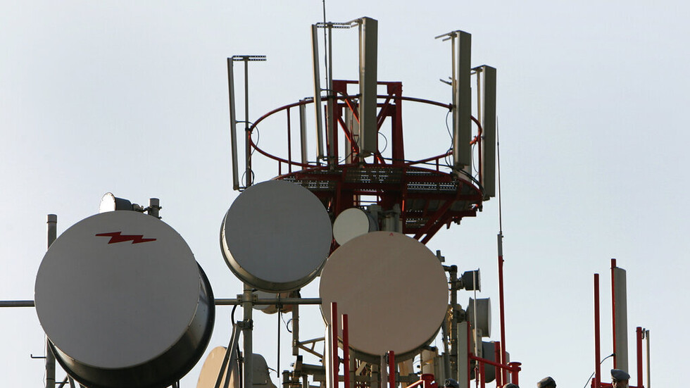 لبنان.. انقطاعات متكررة لخدمة الإنترنت بسبب إضراب