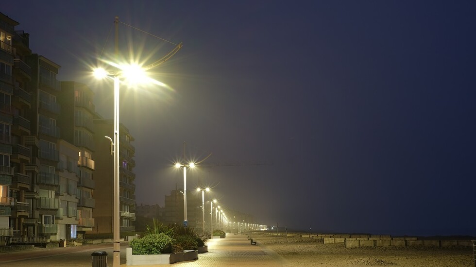 مقاطعة بلجيكية تبحث إطفاء إنارة الطرق السريعة لترشيد الكهرباء