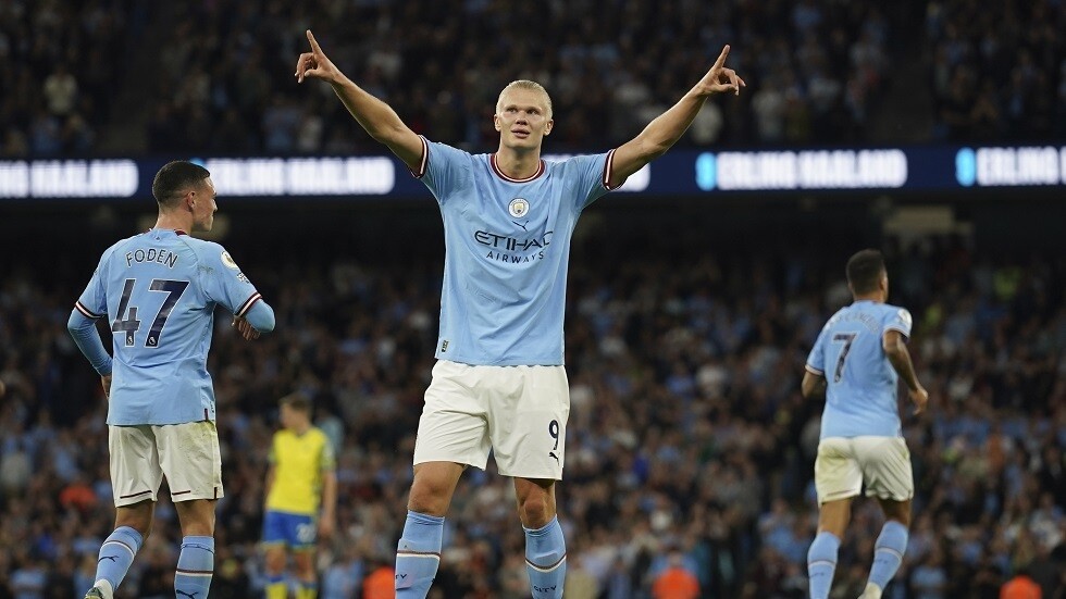 "رجل آلي وماكنة للأهداف".. هالاند يحطم الأرقام القياسية في "البريمير ليغ"