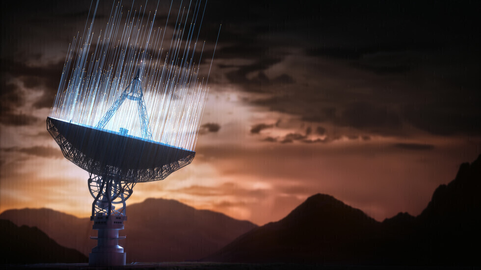 اكتشاف مصادر راديو غريبة في عنقود نجمي بعيد تتحدى ما يعرفه العلماء حتى الآن