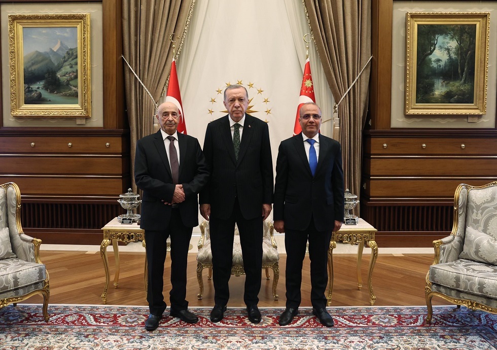 أردوغان يجتمع برئيس مجلس النواب الليبي عقيلة صالح في أنقرة
