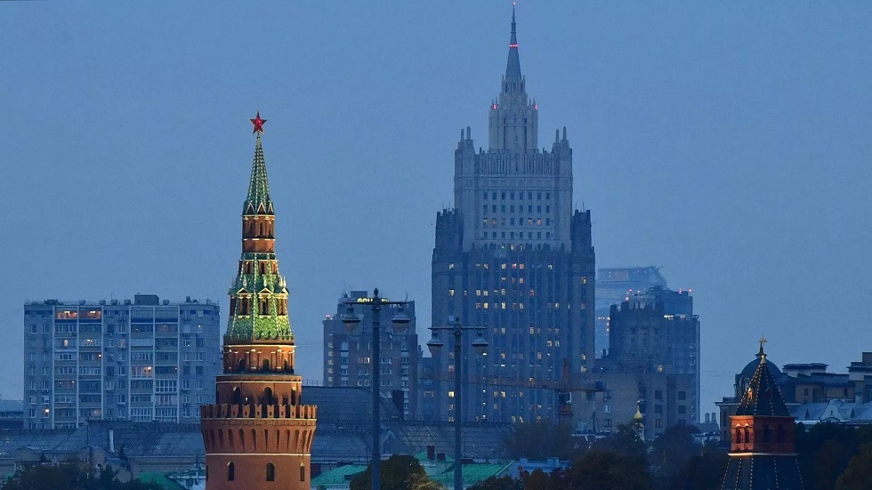 موسكو تحذر من عواقب الحرب الهجينة ضد روسيا