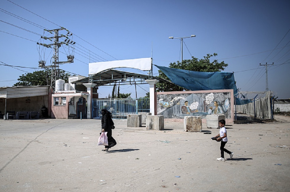 محطة الكهرباء الوحيدة في غزة توشك على التوقف مع إغلاق إسرائيل جميع المعابر إلى القطاع
