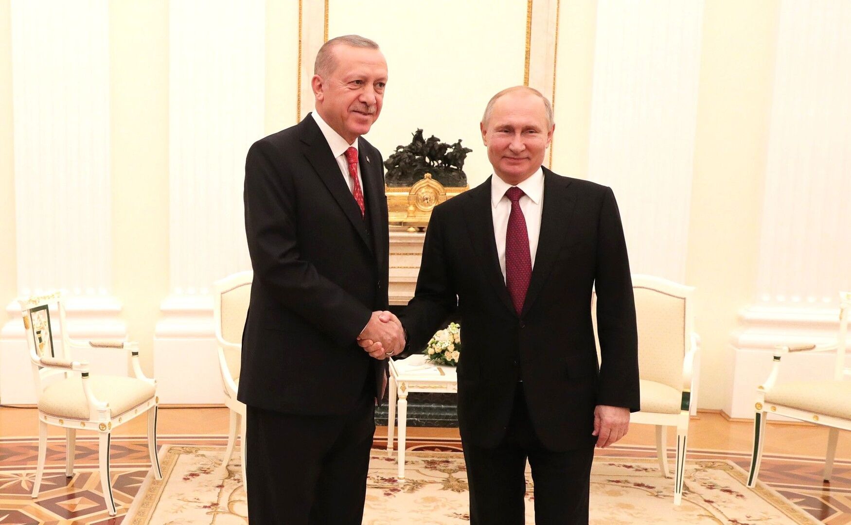 روسيا وتركيا تعززان علاقاتهما التجارية والاقتصادية بوثيقة جديدة