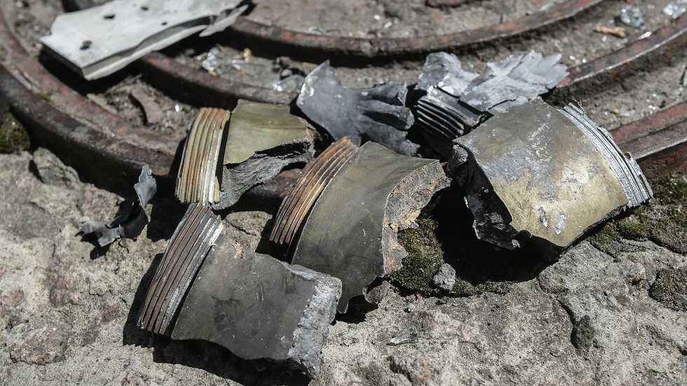 قوات كييف تقصف دونيتسك بـ400 قذيفة وتقتل 3 وتجرح 14 شخصا