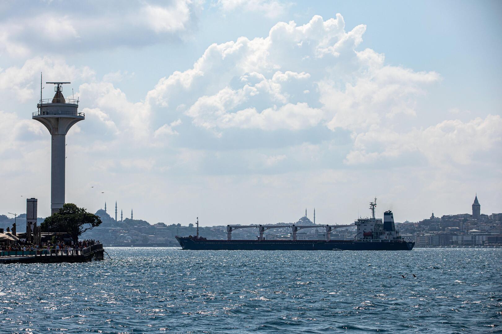الدفاع التركية: سفينتان جديدتان  تحملان حبوبا أوكرانية تغادران ميناء تشورنومورسك