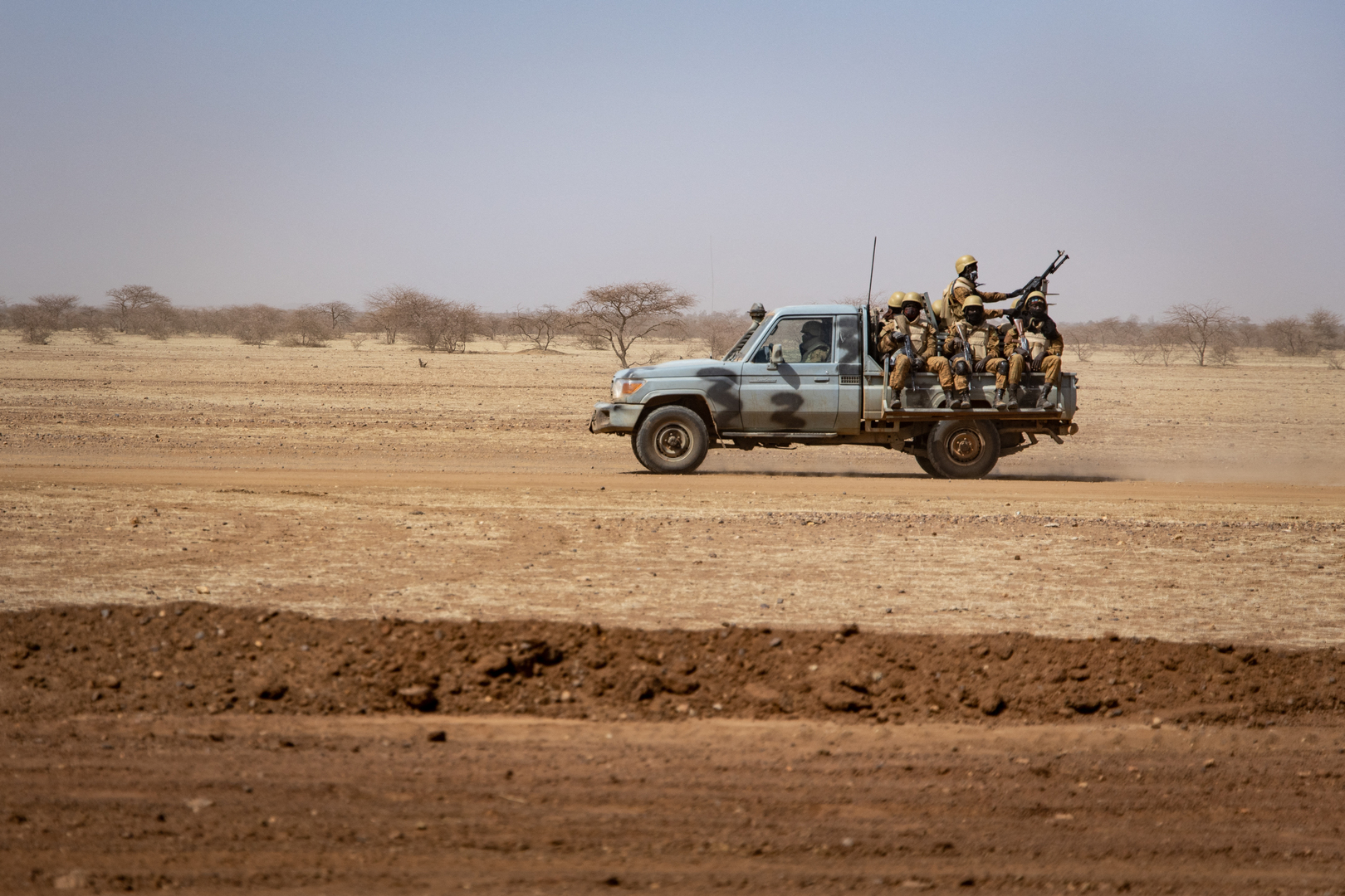 بوركينا فاسو.. الجيش يعلن تصفية 100 